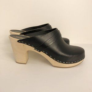 Swedish Hasbeens Slip In Classic Clogs 40